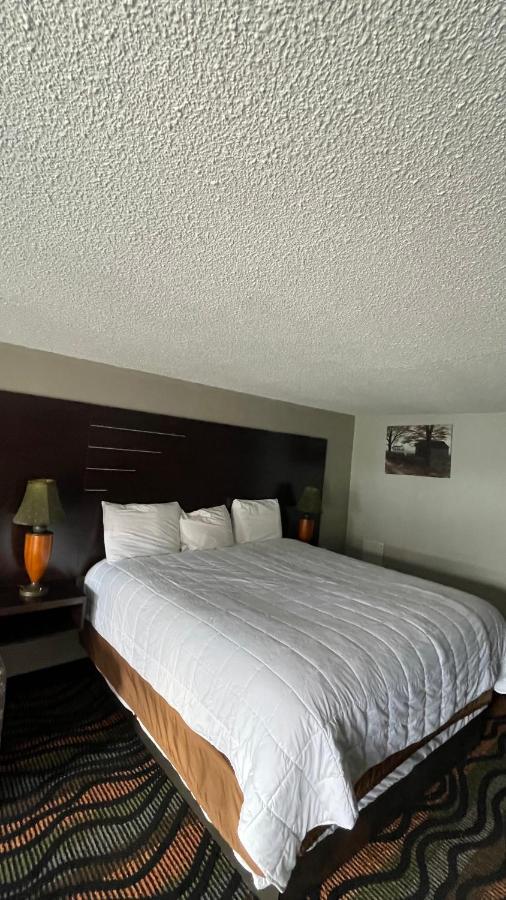 Country Town N' Suites Gatlinburg Dış mekan fotoğraf