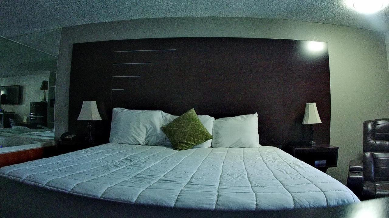 Country Town N' Suites Gatlinburg Dış mekan fotoğraf
