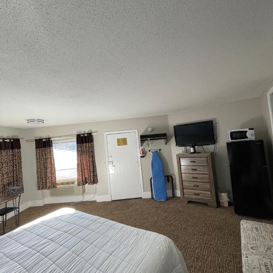Country Town N' Suites Gatlinburg Dış mekan fotoğraf