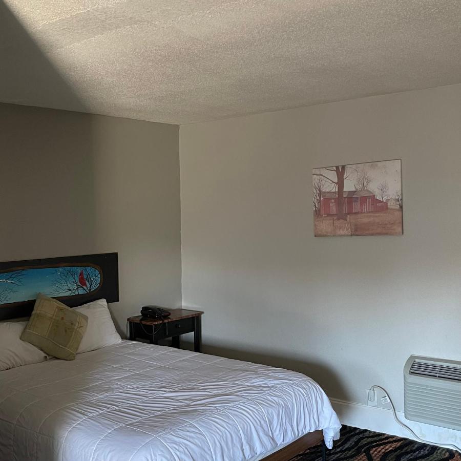 Country Town N' Suites Gatlinburg Dış mekan fotoğraf