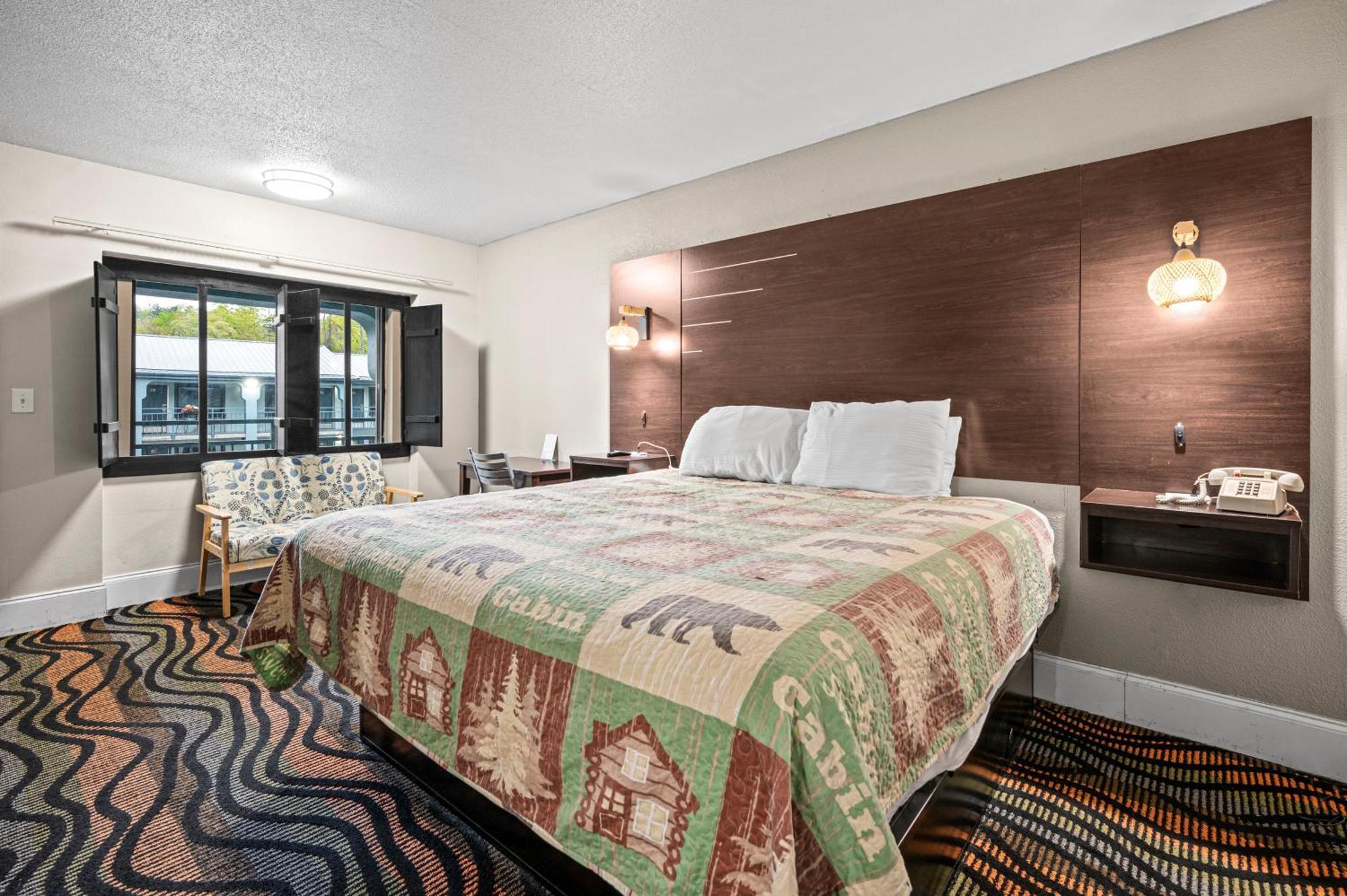 Country Town N' Suites Gatlinburg Dış mekan fotoğraf