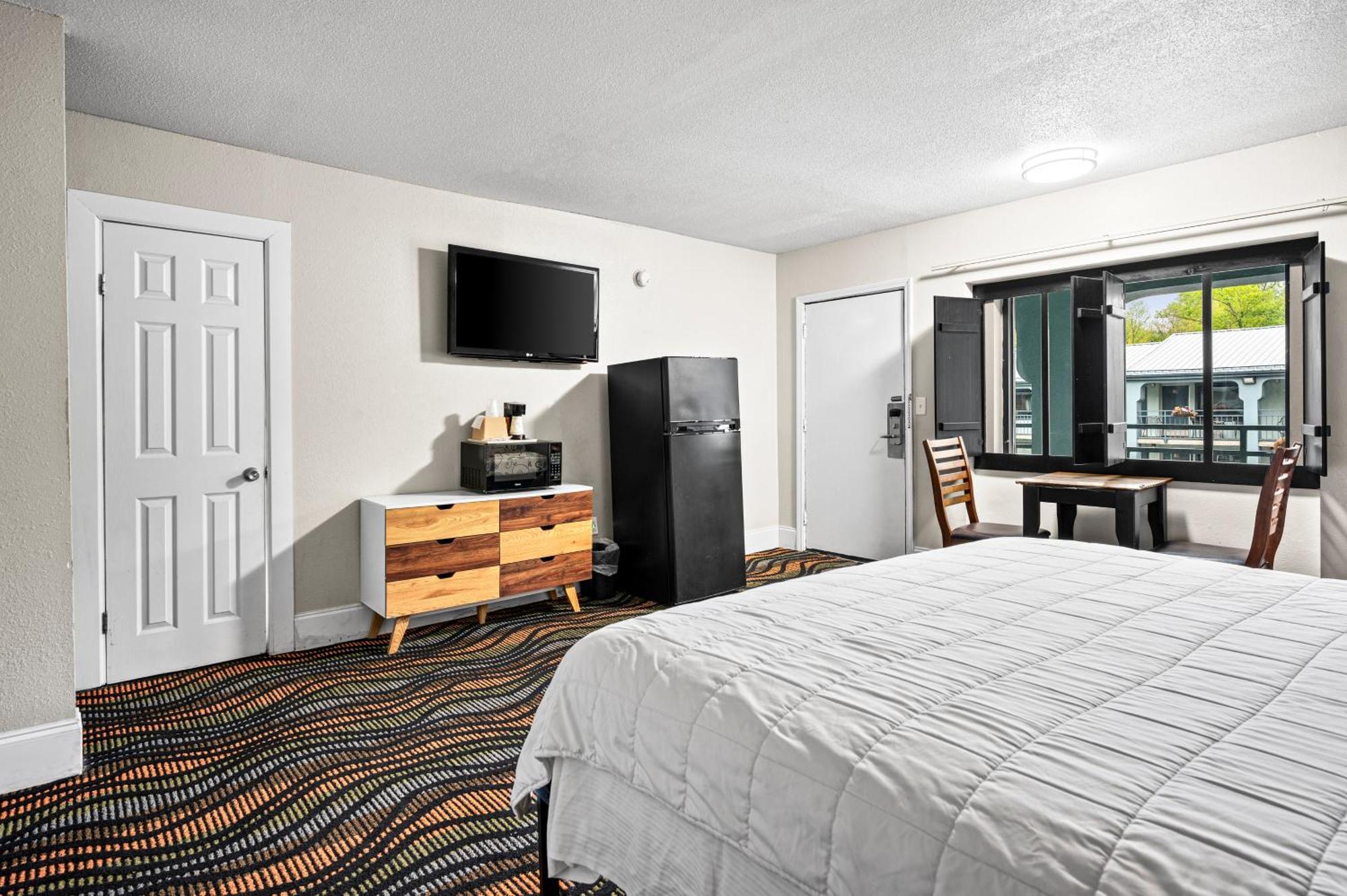 Country Town N' Suites Gatlinburg Dış mekan fotoğraf