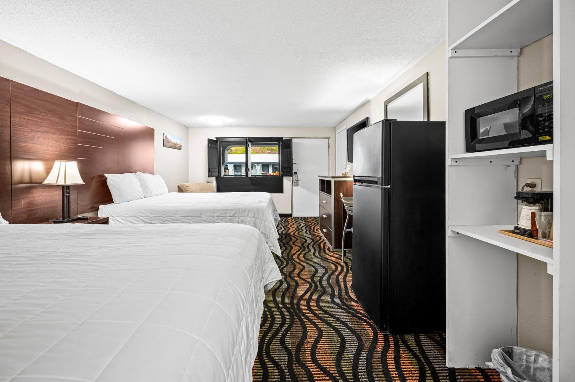 Country Town N' Suites Gatlinburg Dış mekan fotoğraf